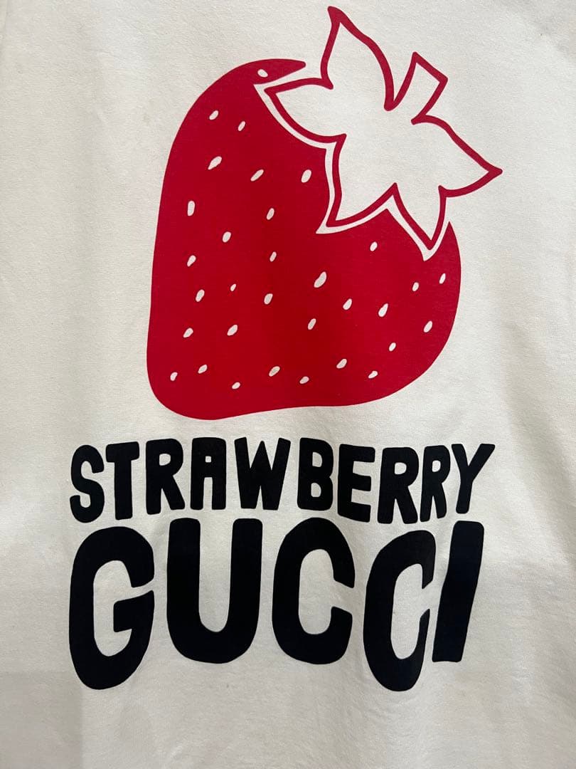 GUCCI グッチ　レディース　半袖　Tシャツ　白　苺　Lサイズ