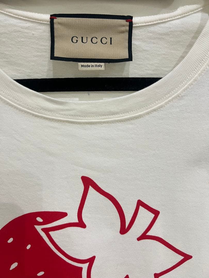 GUCCI グッチ　レディース　半袖　Tシャツ　白　苺　Lサイズ