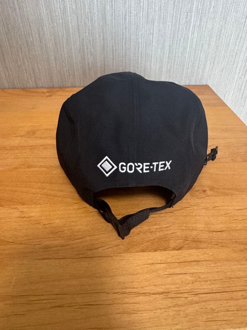 【美品】GORE-TEX Zip Pocket Camp Cap