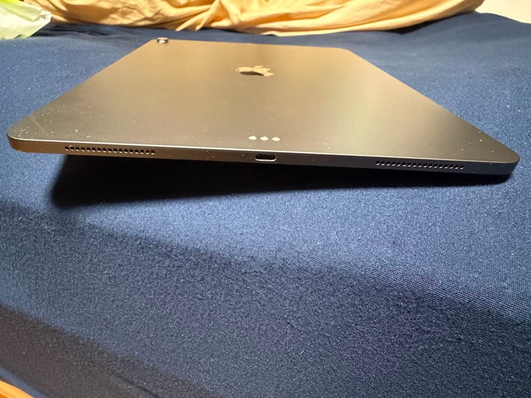 iPad pro12.9 1TBスペースグレー + Smart Keyboard