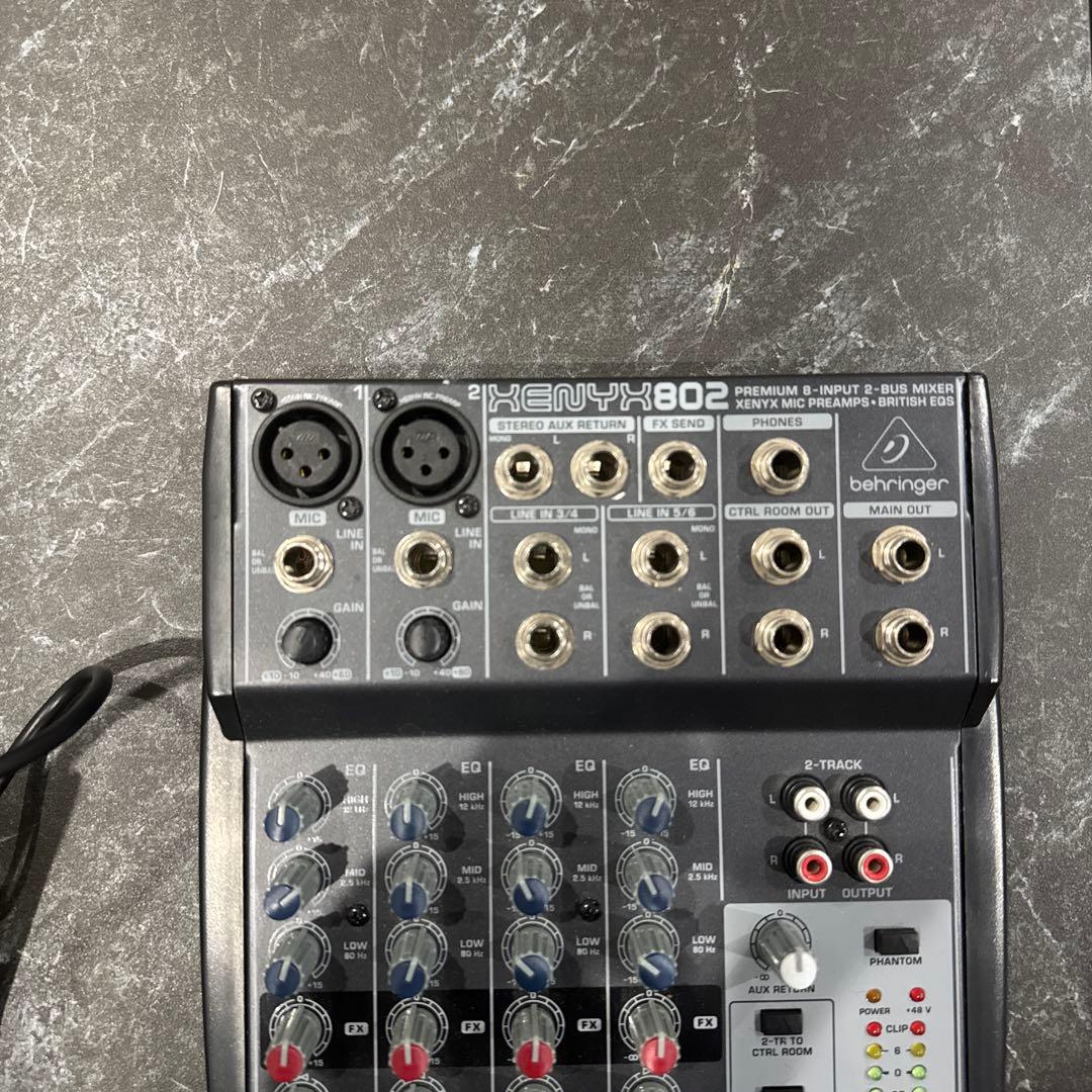 Behringer XENYX 802 アナログミキサー