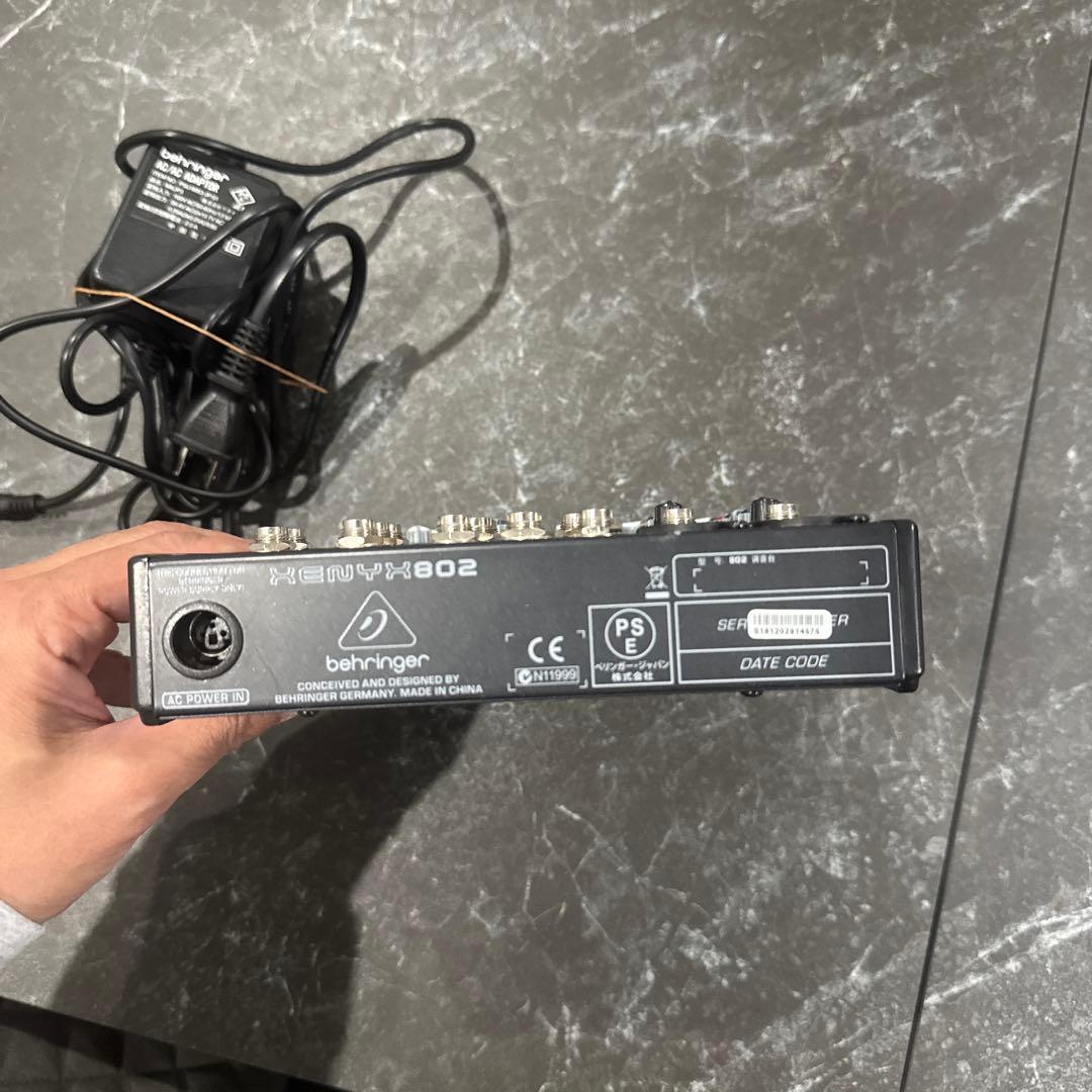 Behringer XENYX 802 アナログミキサー