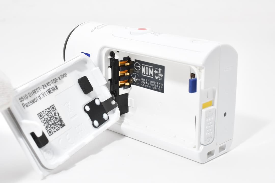 ■極上品■ ソニー FDR-X3000R ライブビューリモコンキット #D034