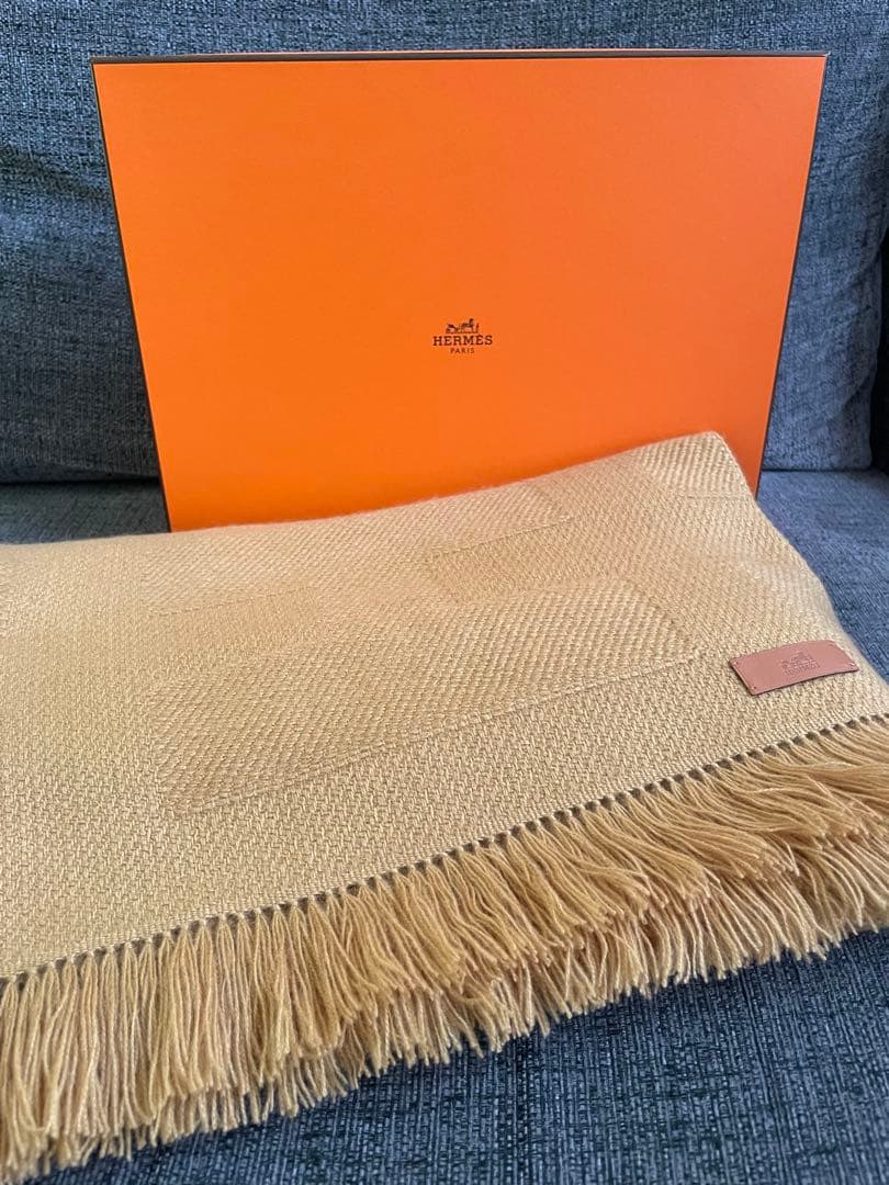 ⭐︎新品・未使用⭐︎ HERMES カシミヤストールRayee H キャメル