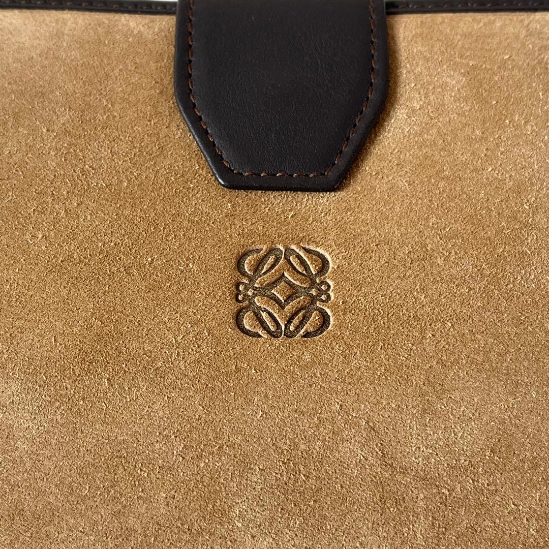 新品未使用✨LOEWE ロエベ　アナグラム　折り財布　スエード　ブラウン