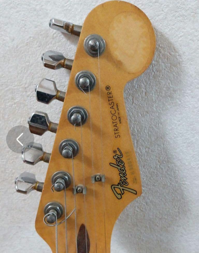 フェンダージャパン [E品番]　FENDER ストラトキャスター