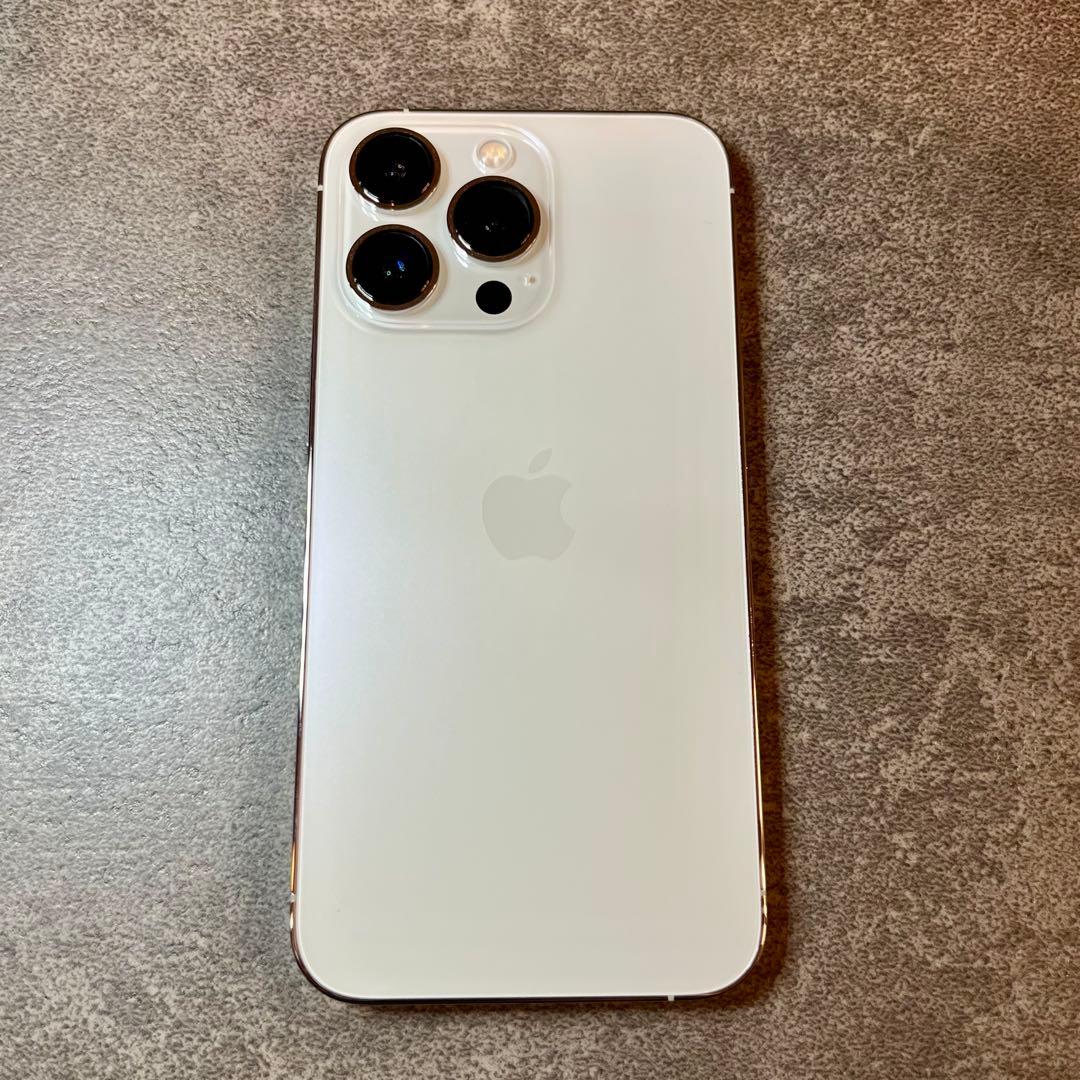 【極美品】バッテリー純正100% iPhone13 pro 256GB シルバー