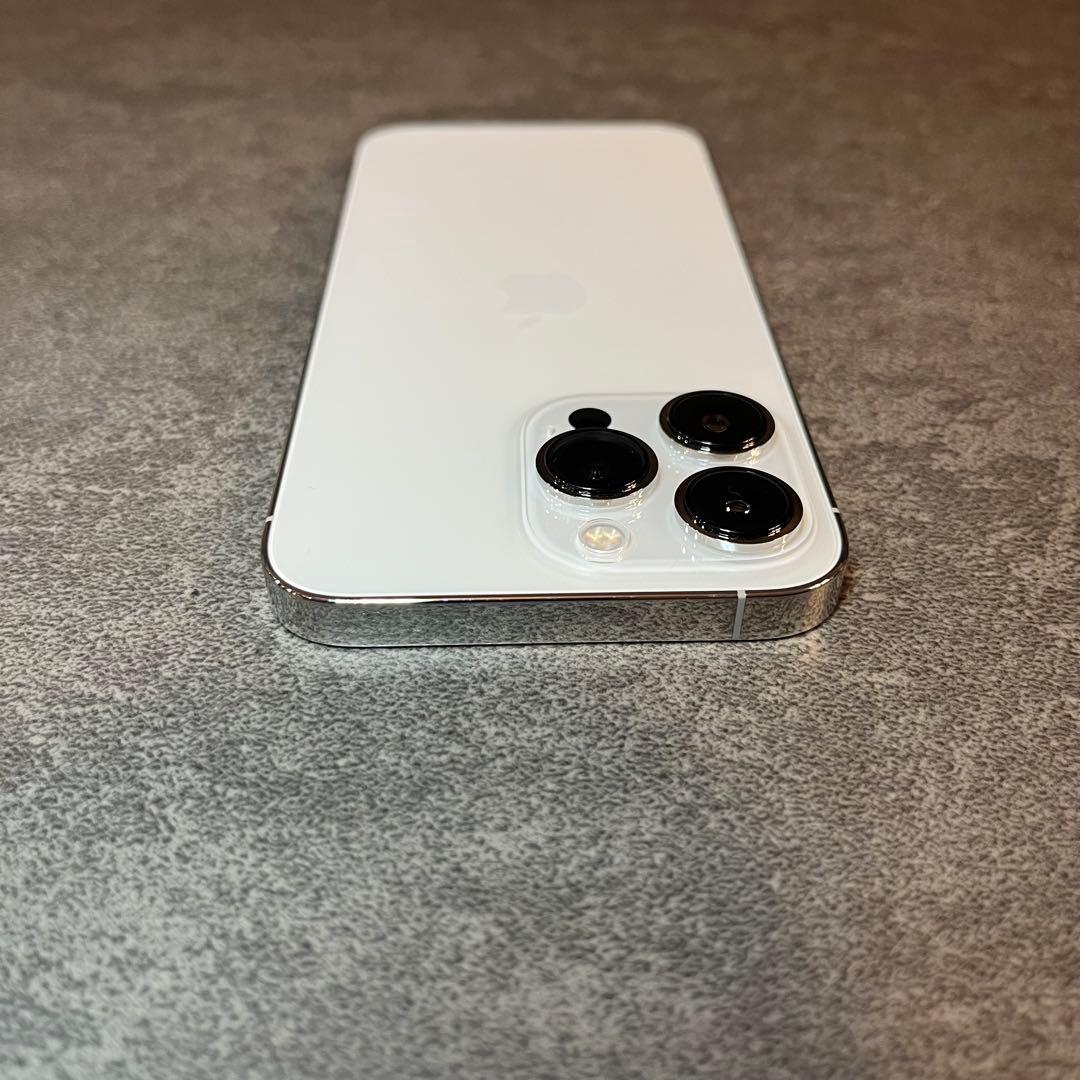 【極美品】バッテリー純正100% iPhone13 pro 256GB シルバー