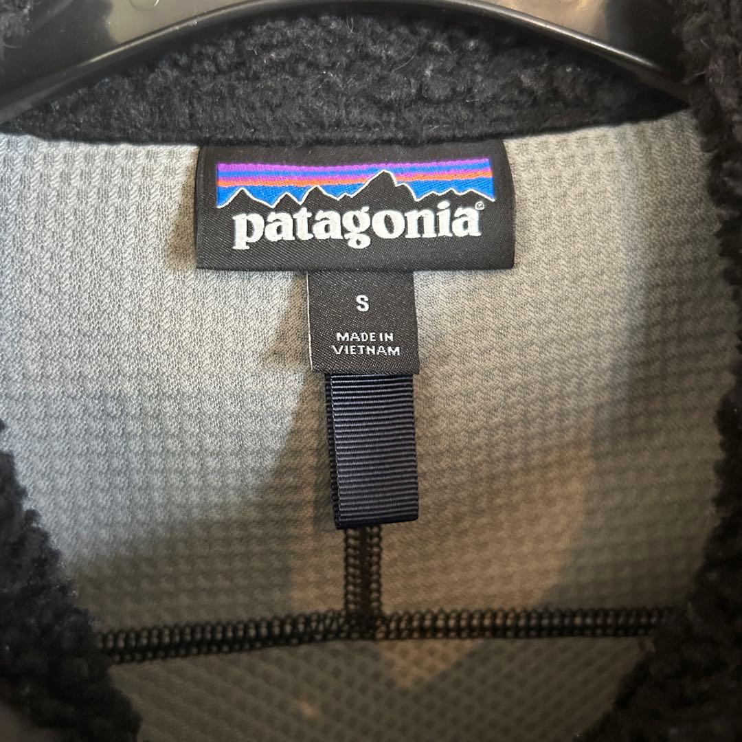 ト*ー様 patagonia レトロX フリース ベスト ブラック/ブルー