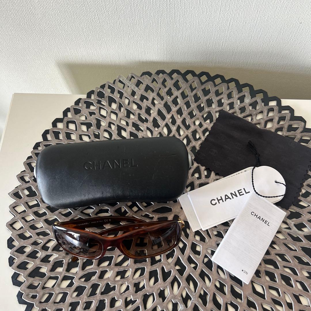 超美品CHANEL サングラス茶系 付属品全てあり