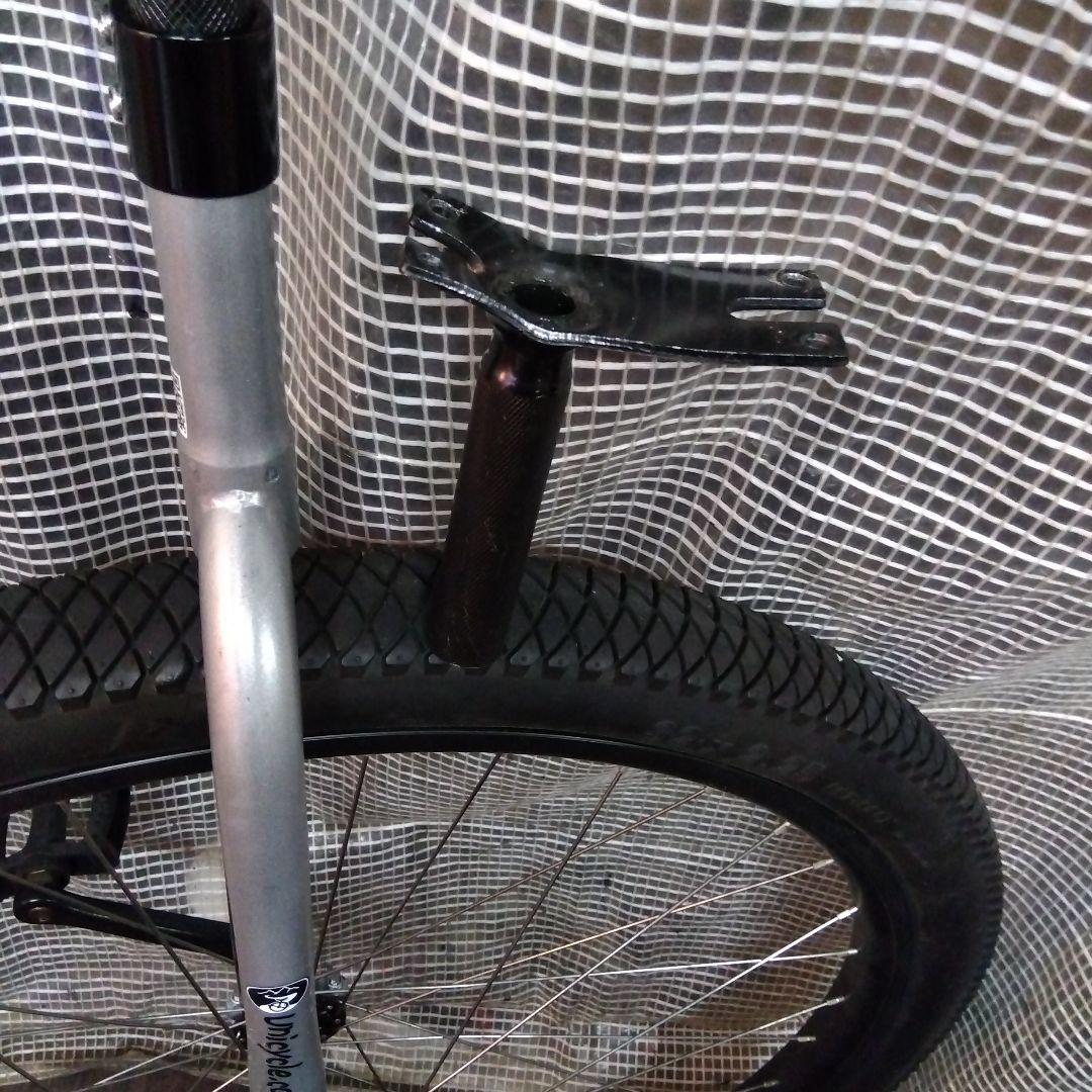一輪車　３２インチ　ＵＤＣ　－　Ｒｏａｄ