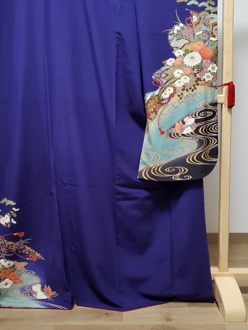 A5 シックな花模様 金彩 牡丹 菊 鴛鴦 正絹 振袖 成人式 着物 着丈168