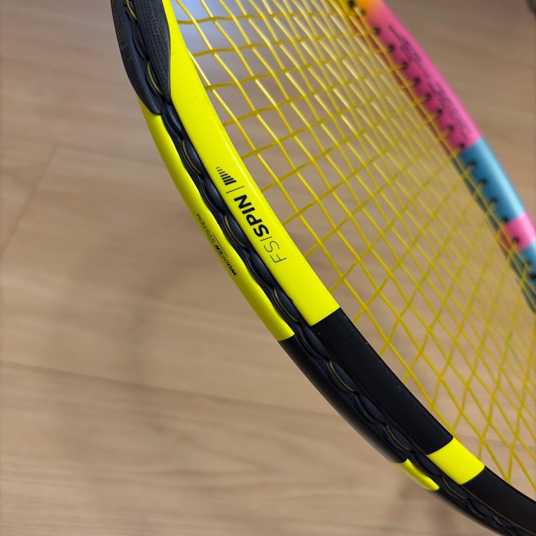 Babolat ピュアアエロラファ2023