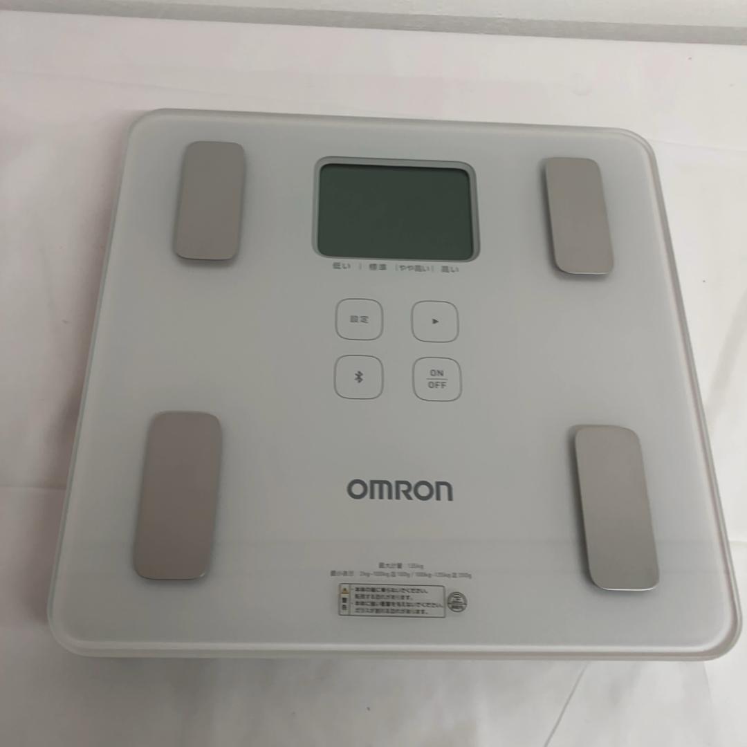 オムロン 体重 OMRON connect対応 自動認識 シャイニーホワイト
