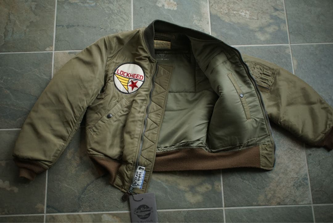 BUZZ RICKSON’S SKUNK WORKS B-15C ジャケット