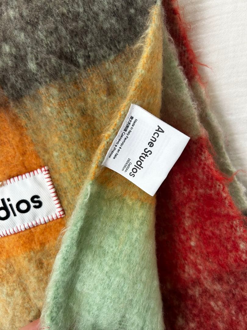 Acnestudios チェックシャギーマフラー