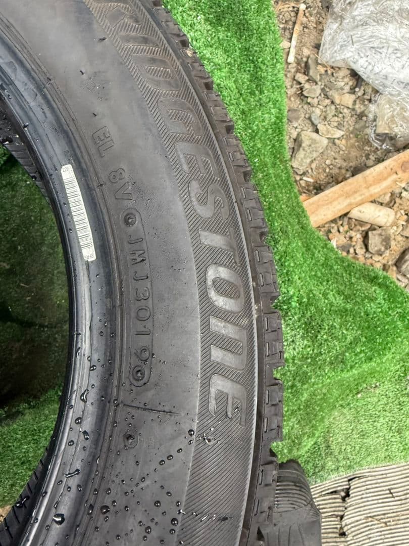 BRIDGESTONE VRX スタッドレス 155/65R14 19、20年製