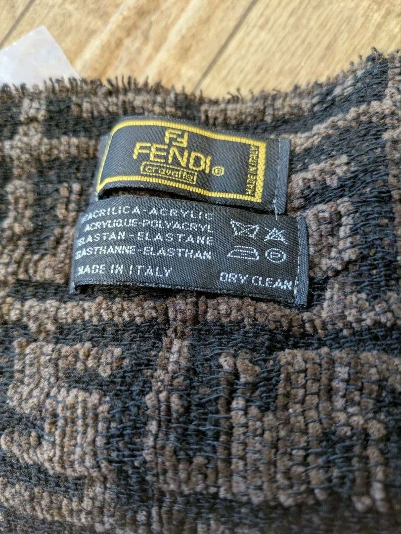 ロングFendi 幾何学模様 マフラー