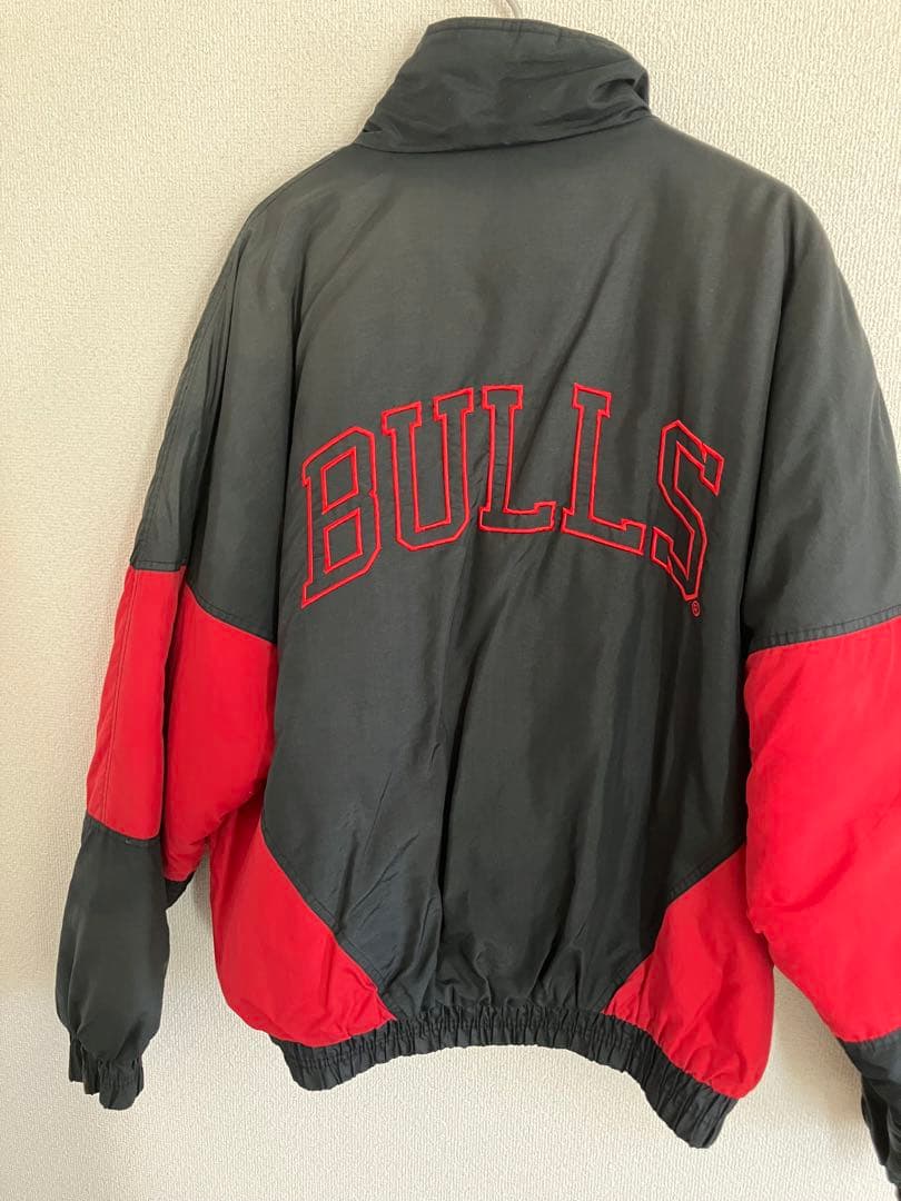 NBA シカゴブルズ 中綿ナイロンジャケット 90sヴィンテージ