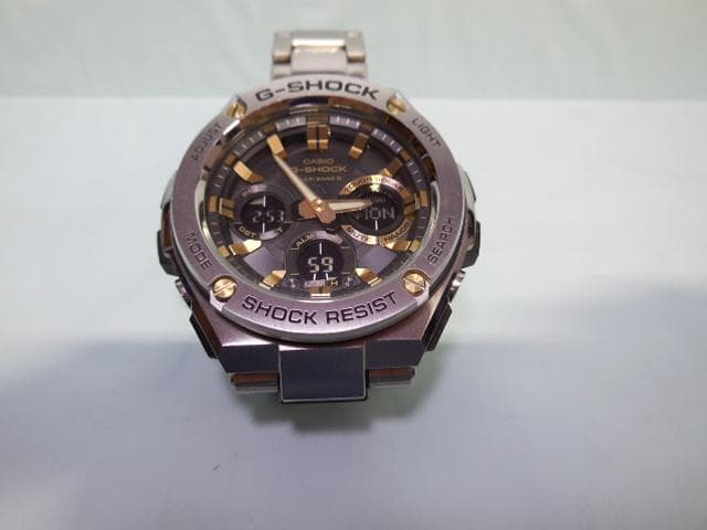 カシオ G-SHOCK GST-W110D-1A9JF 電波ソーラー アナデジ