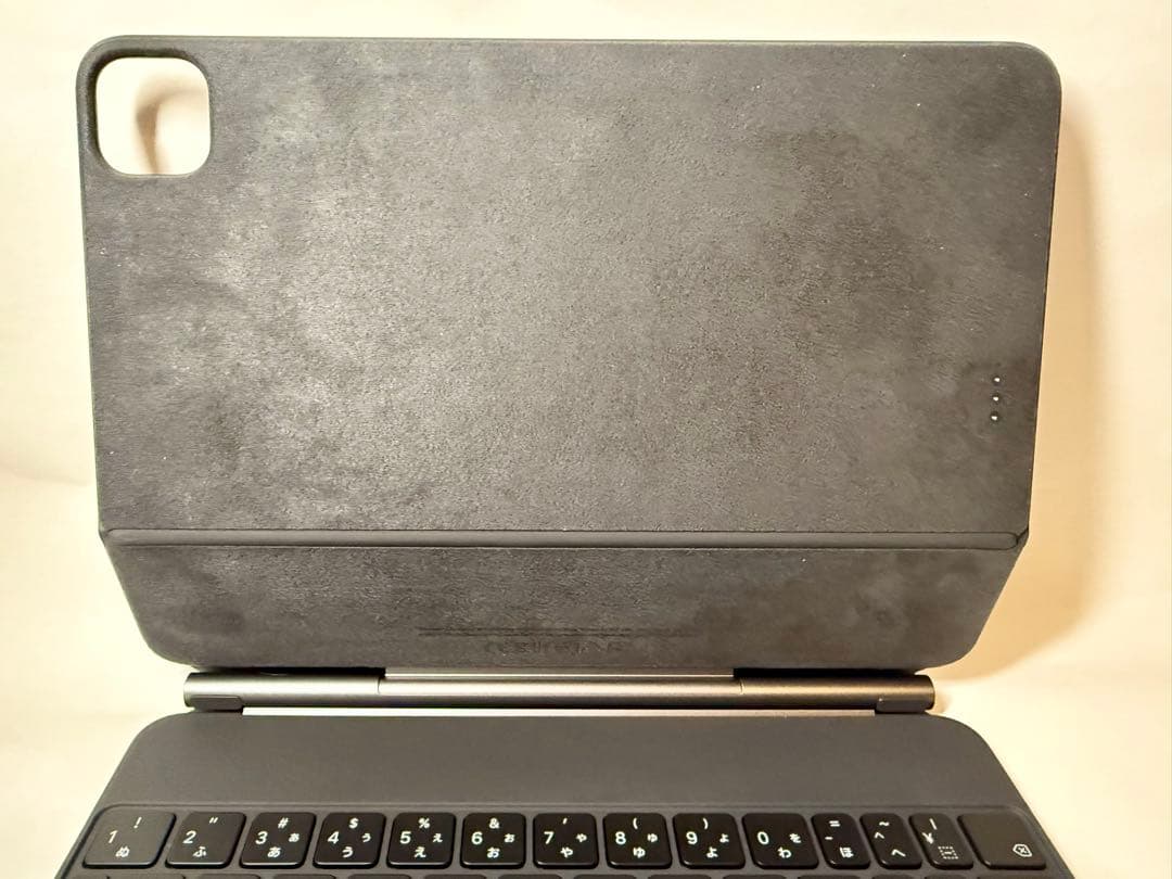 【美品】Apple純正 MagicKeyboard 11インチ（型番A2261）