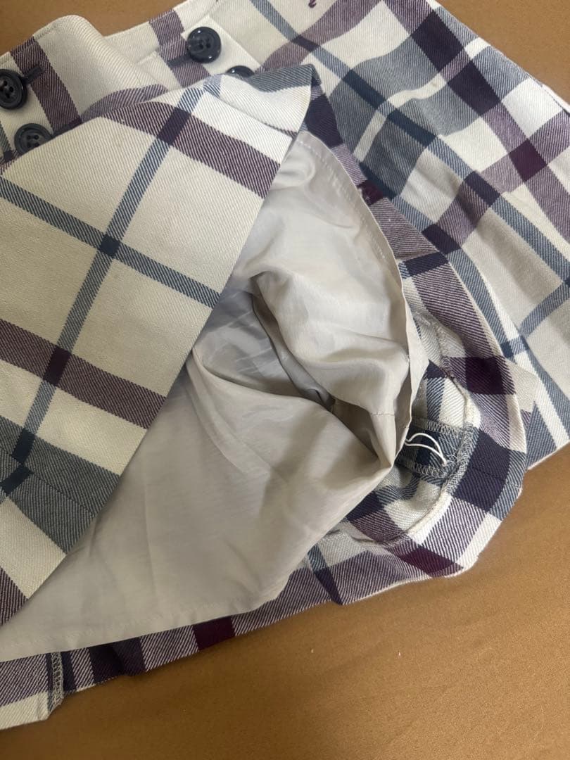 Burberry バーバリーブルーレーベル　ショートパンツ