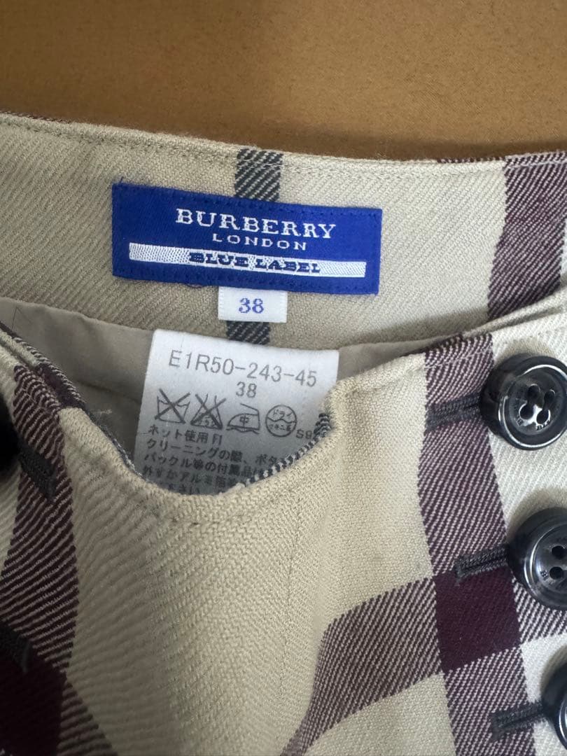 Burberry バーバリーブルーレーベル　ショートパンツ
