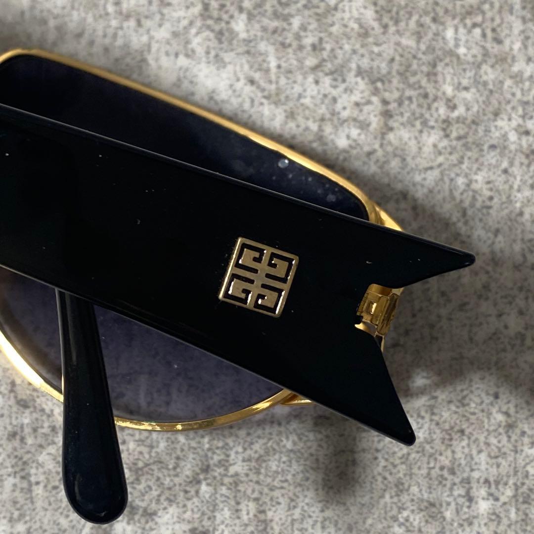 GIVENCY ジバンシー　サングラス　ゴールドフレーム　４Gロゴ