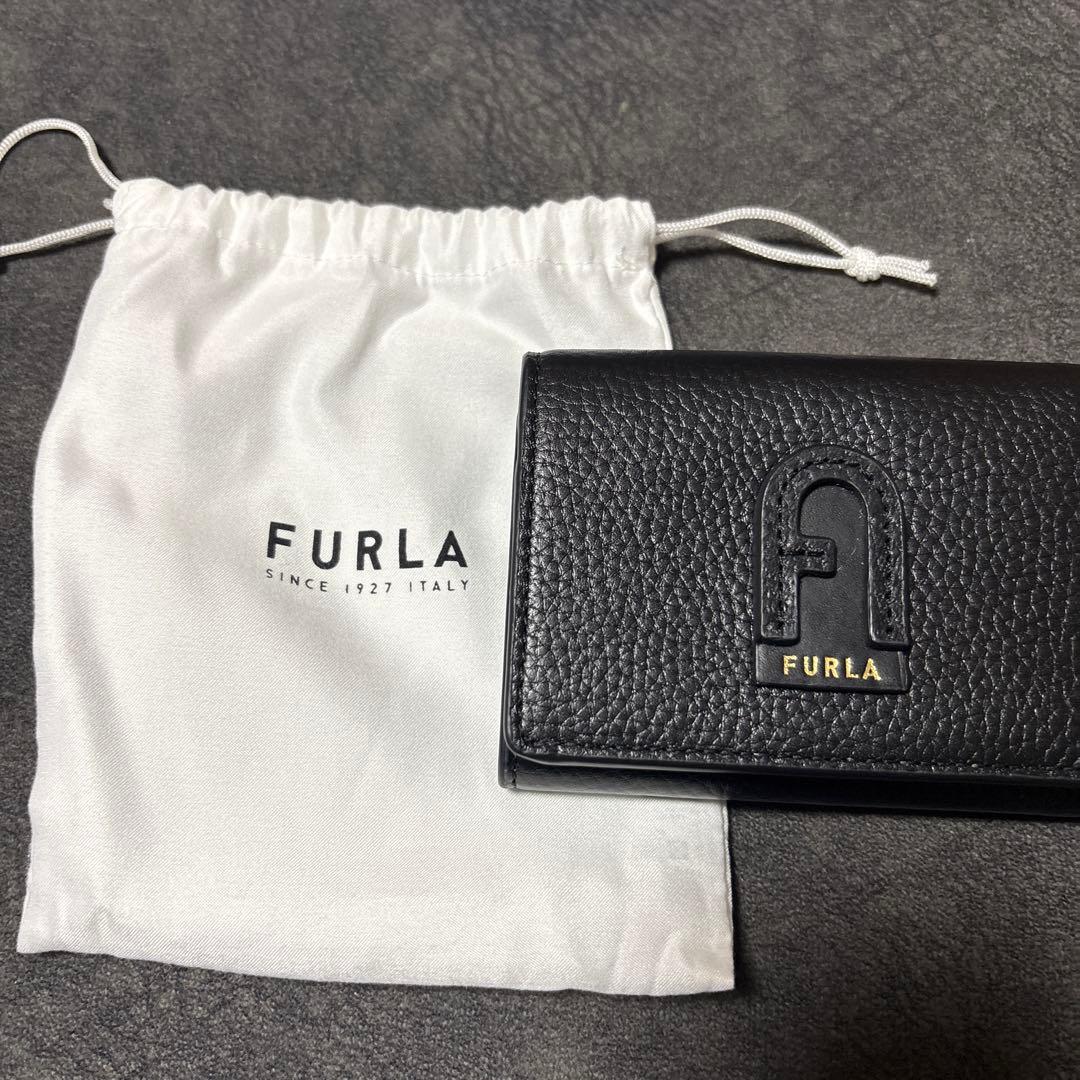 FURLA『Dafne（ダフネ）』 三つ折り財布