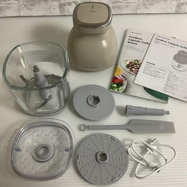 美品【レコルト】コードレス　カプセルカッター　ボンヌ　RCP-7(W)※箱注意