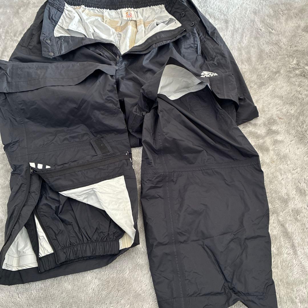 adidasゴルフ用レインウェア