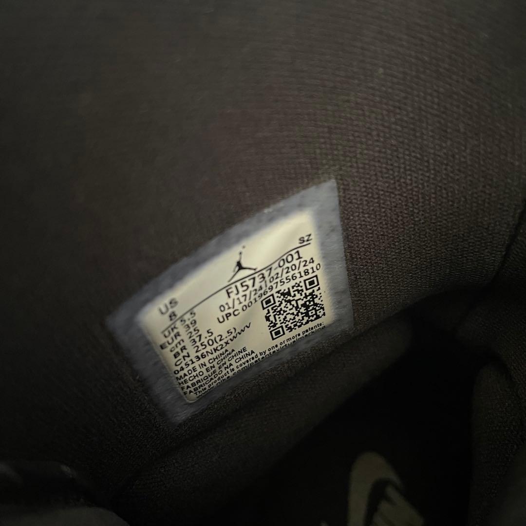 25 NIKE Brooklyn ブルックリン スニーカー ブーツ 厚底 黒