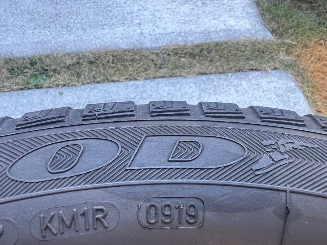 205/50R17タイヤ4本GOODYEAR VECTOR 4SEASONS ①