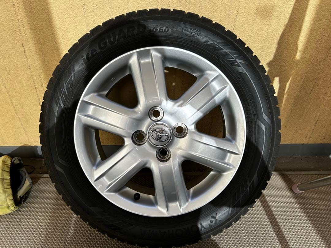 【引取り限定】トヨタiQ 純正ホイール15インチ スタッドレスタイヤ 4本セット