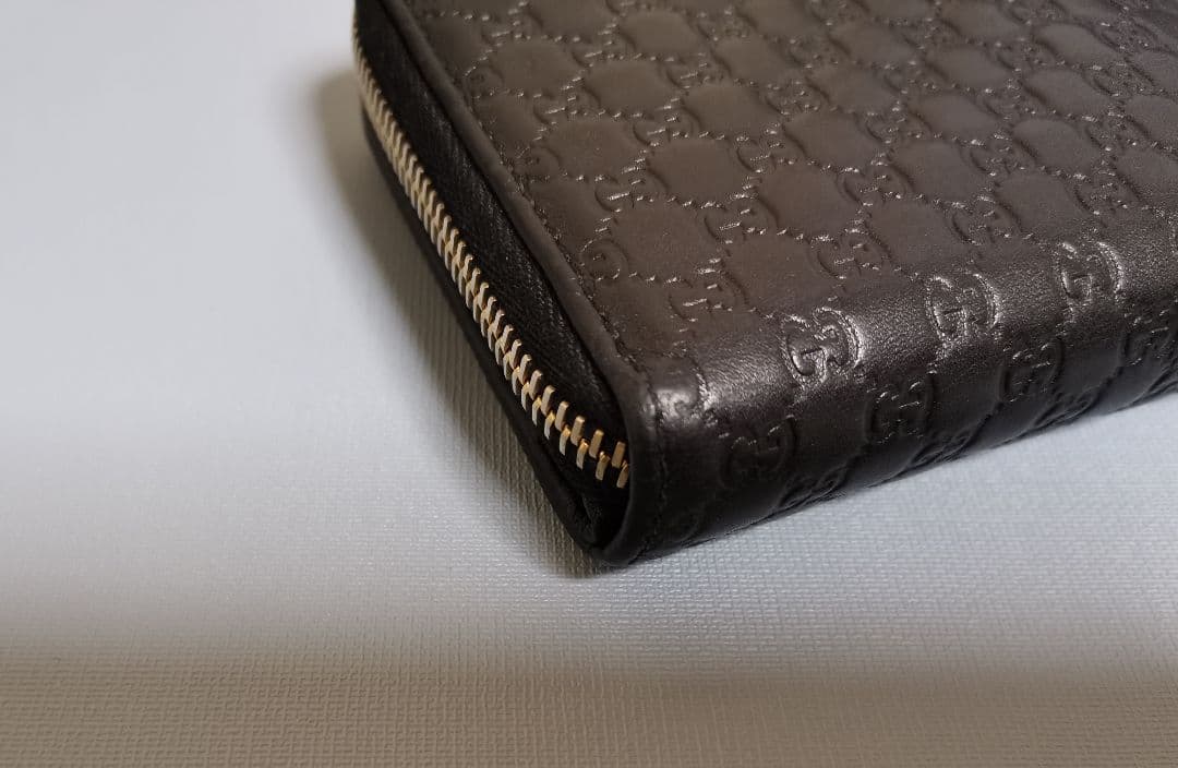 GUCCI シマ レザー GG 二つ折り財布 ミニウォレット ラウンドファスナー