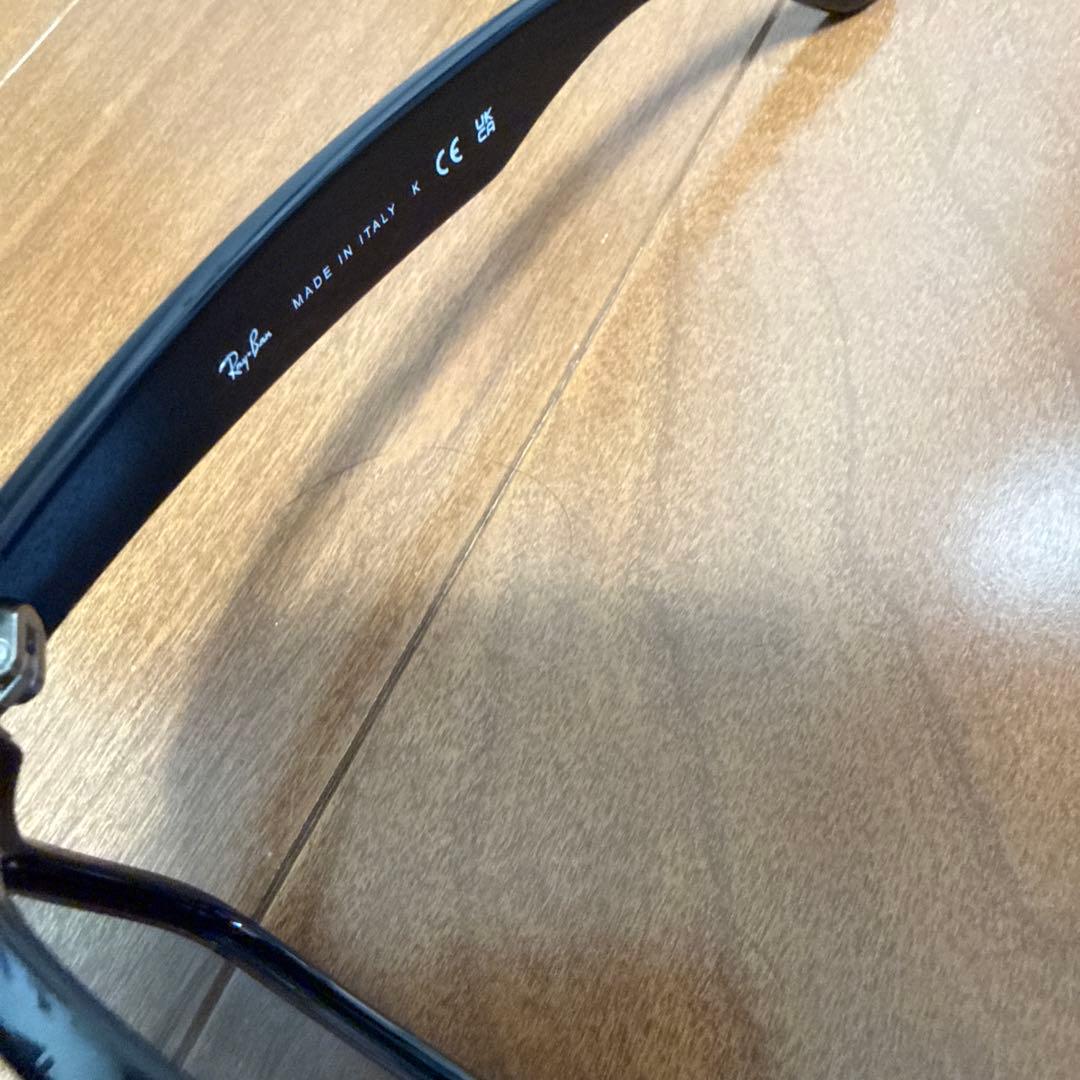 り*ご様 Ray-Ban RB2132F New Wayfarer サングラス