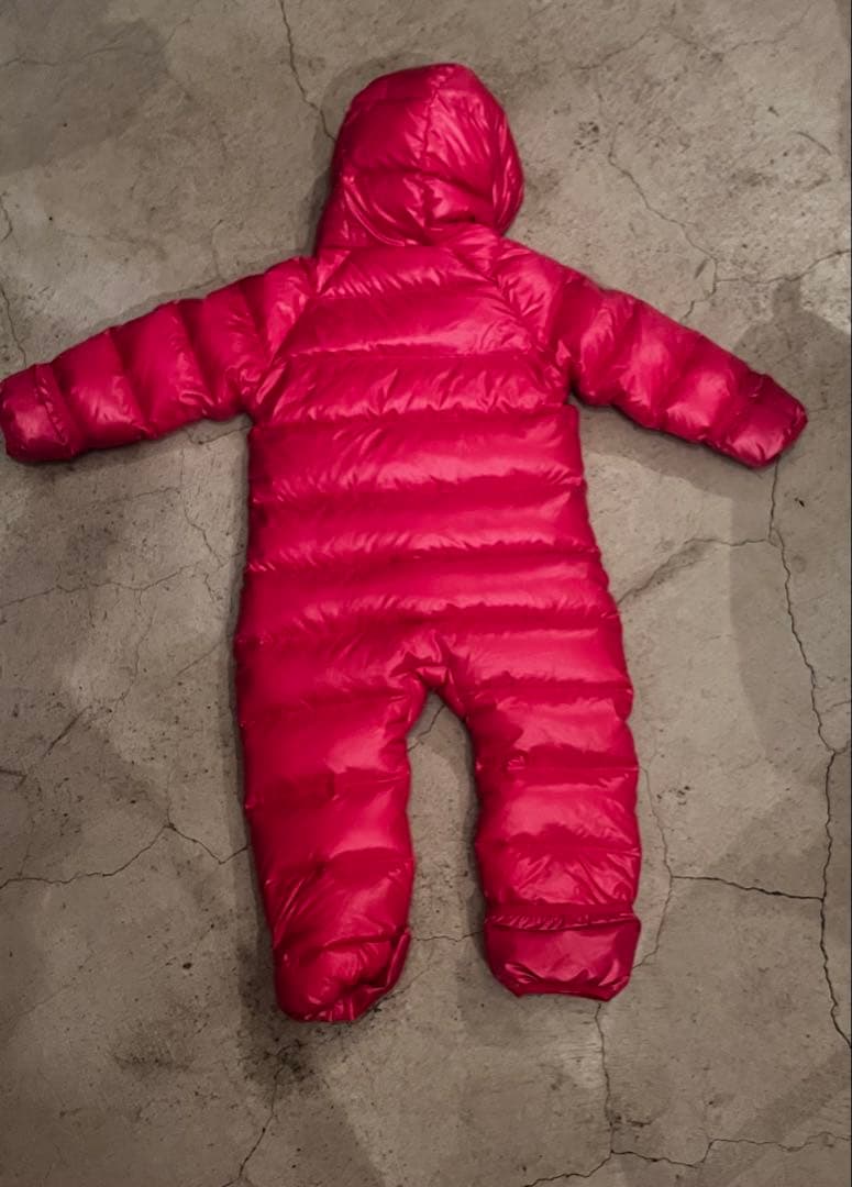 Patagonia フード付きダウンオールインワン 12M ピンク