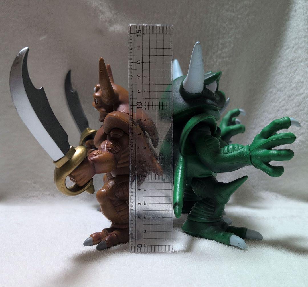 ドラゴンクエスト　エスターク　デスピサロ　フィギュア　セット
