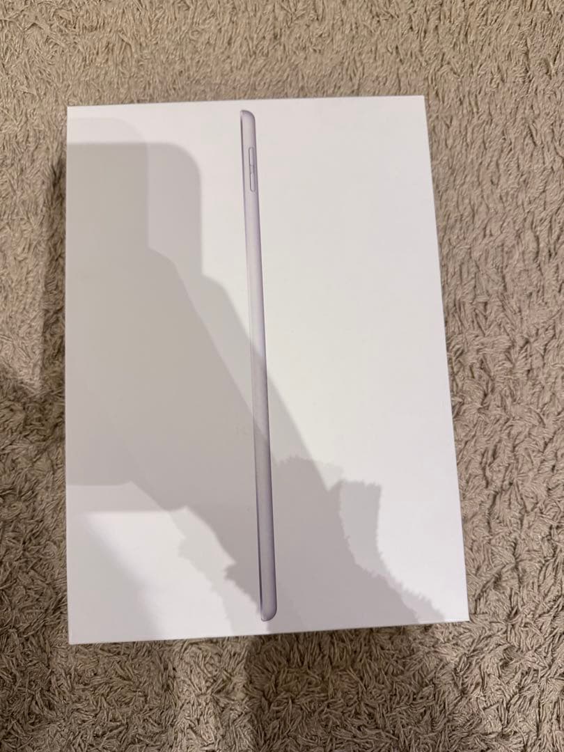 iPad (第7世代) 128GB Wi-Fi シルバー