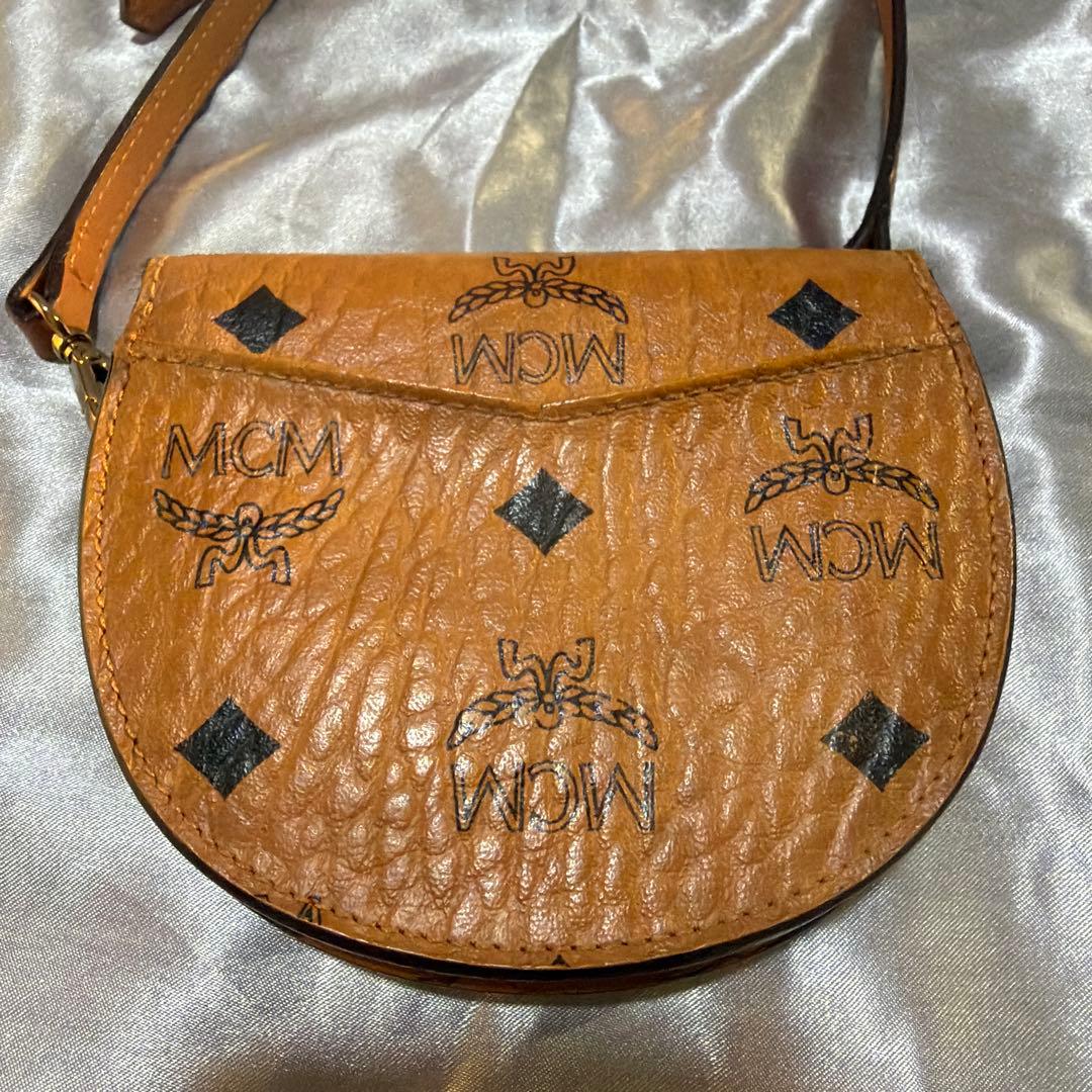 MCM mcm ウォレットチェーン 財布 ブラウン