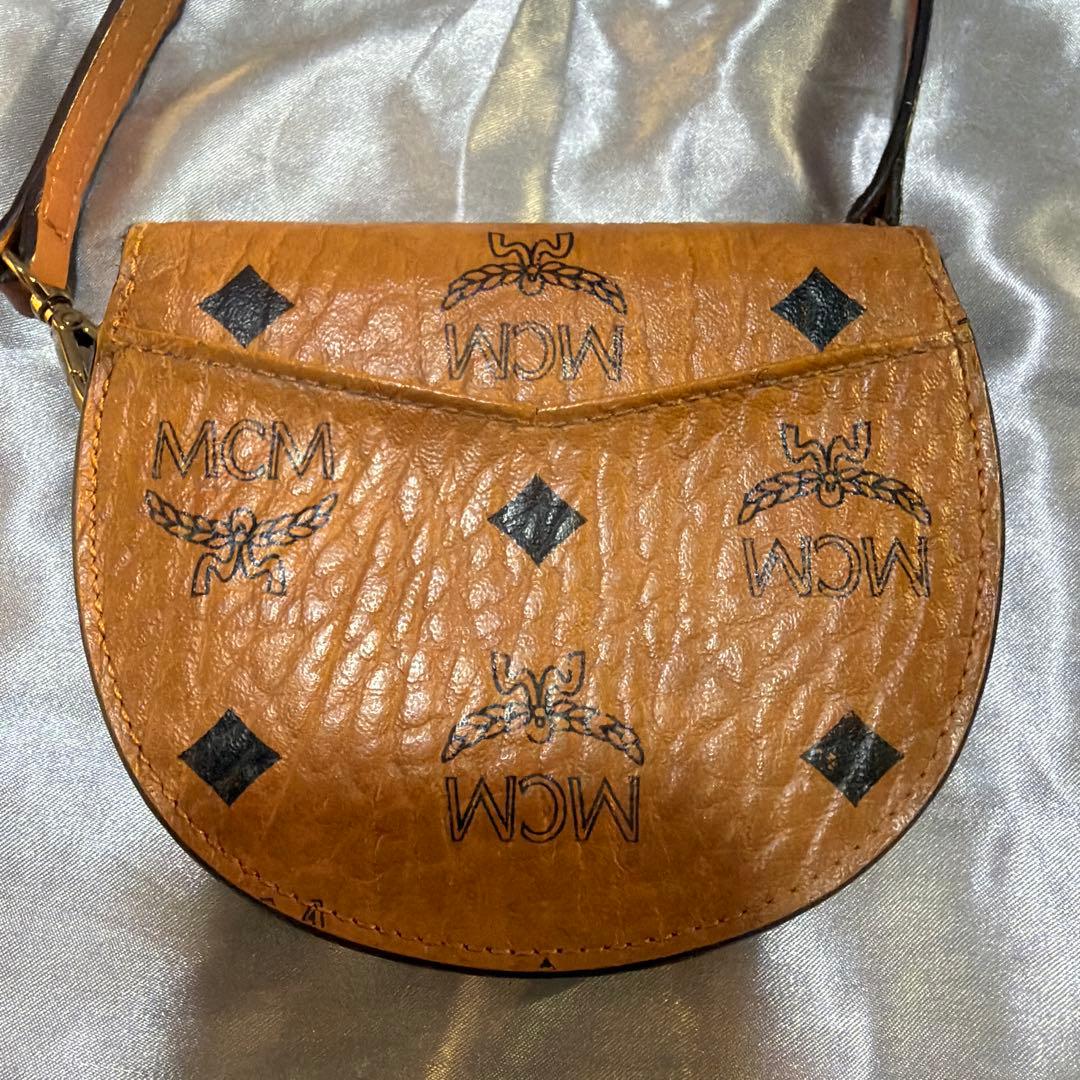 MCM mcm ウォレットチェーン 財布 ブラウン