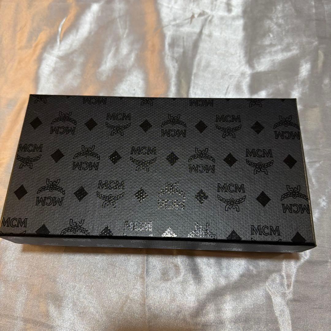 MCM mcm ウォレットチェーン 財布 ブラウン