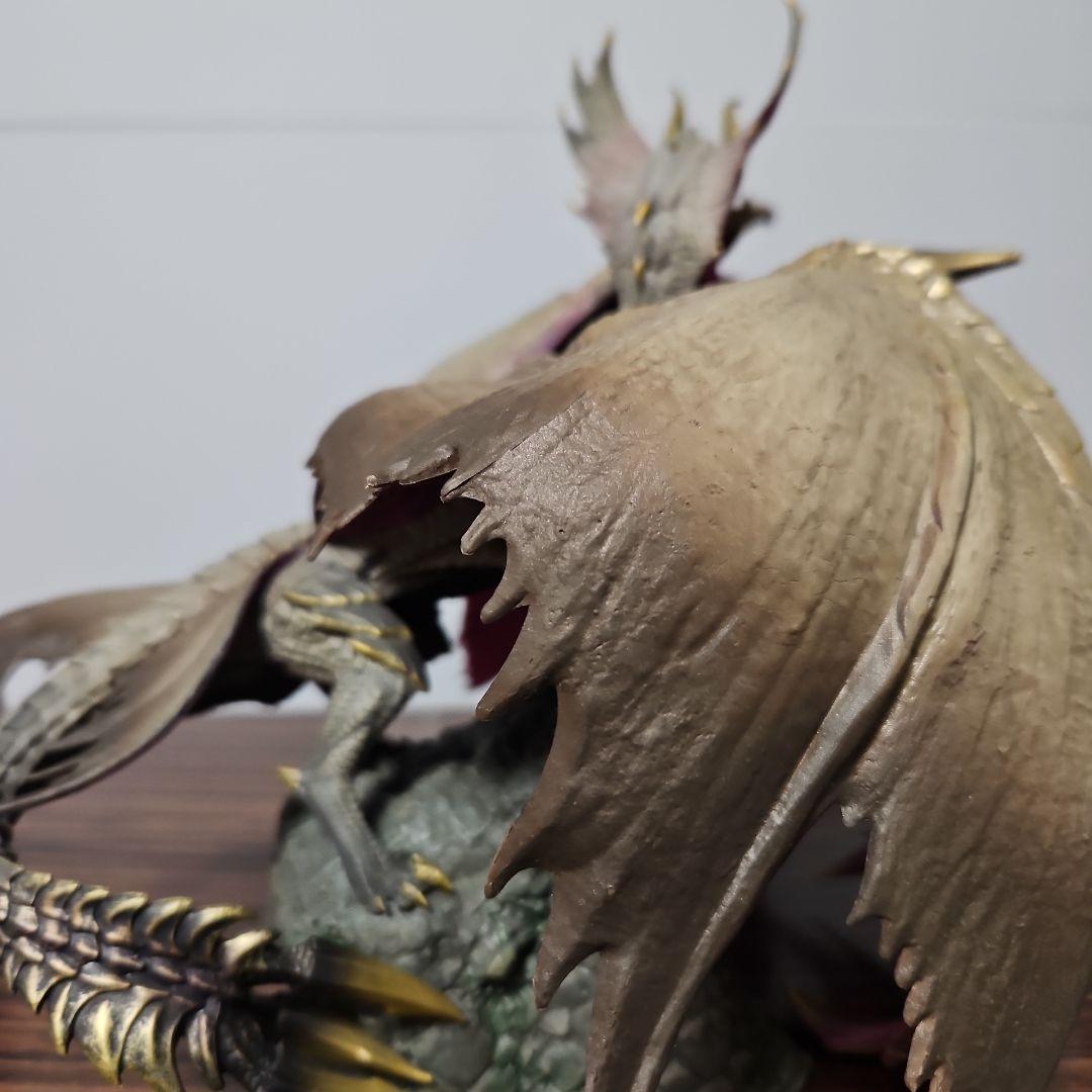 モンスターハンター クリエイターズモデル 爵銀龍 メルゼナ フィギュア