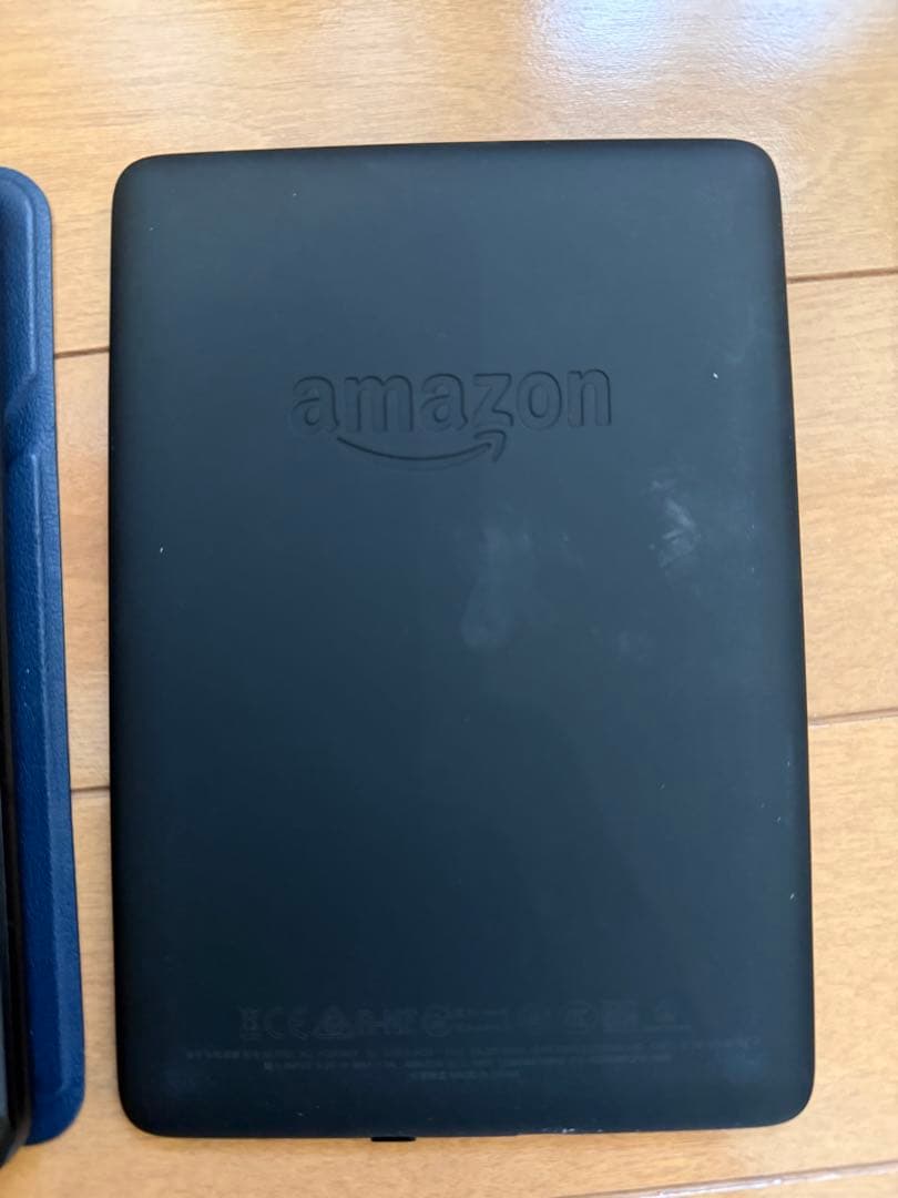 Kindle Paperwhite (第10世代) 32GB 専用カバー付き