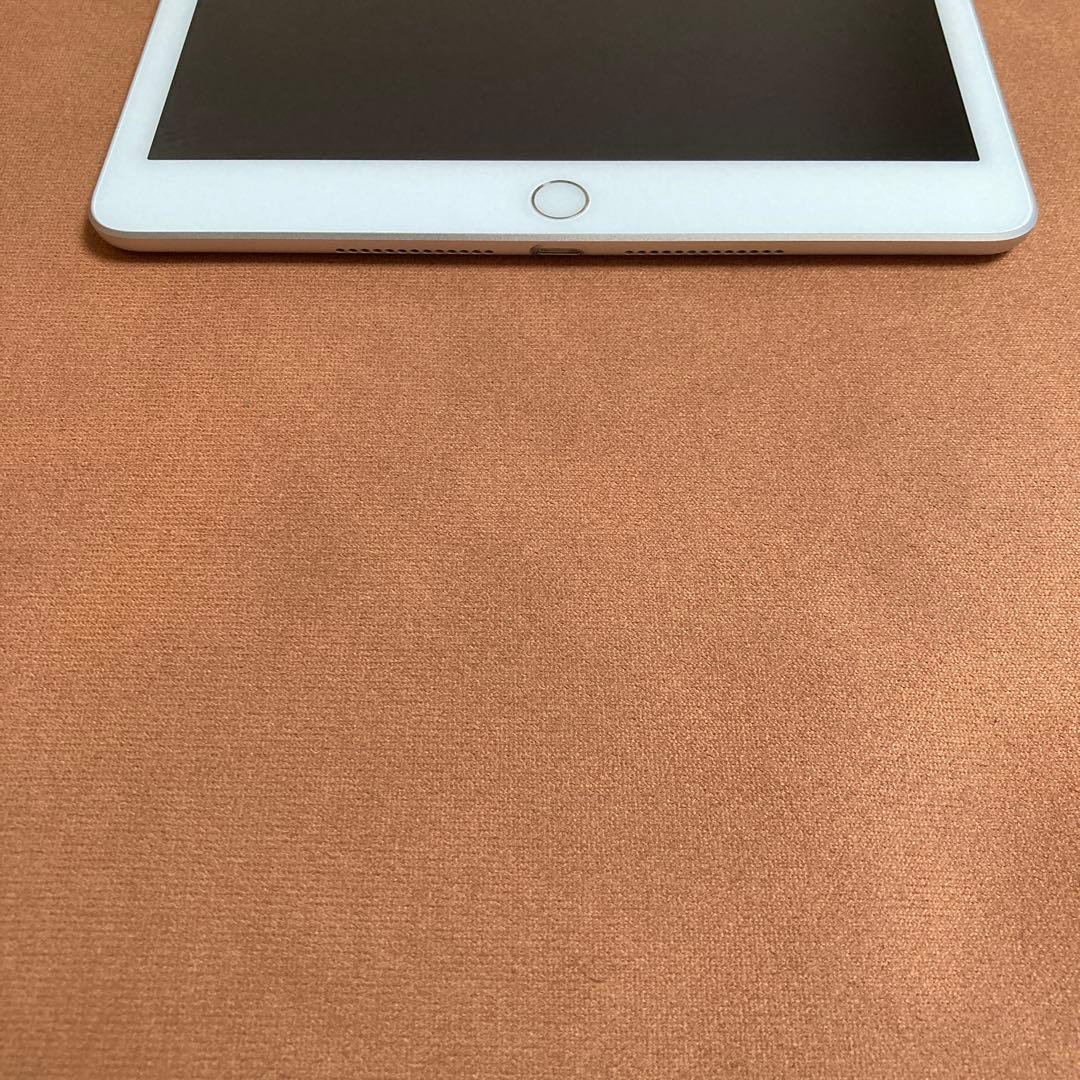 504【早い者勝ち】電池最良好☆iPad8 第8世代 32GB WIFIモデル☆