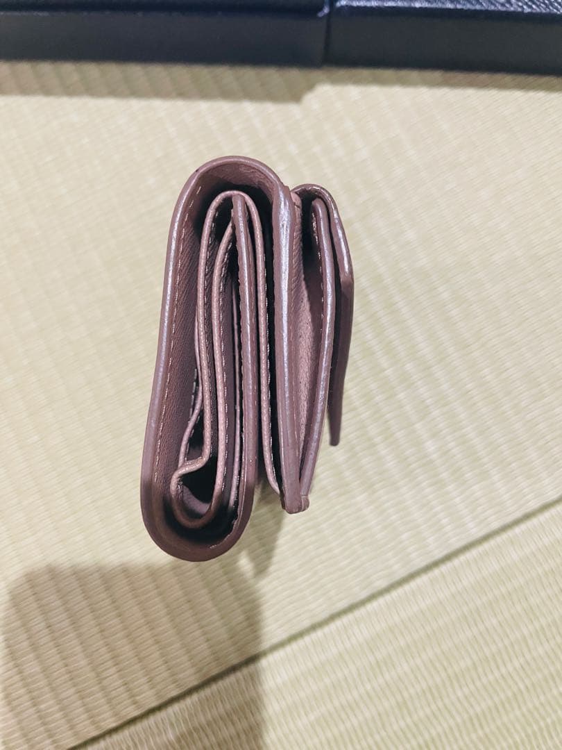 PRADA 三つ折りコンパクト財布