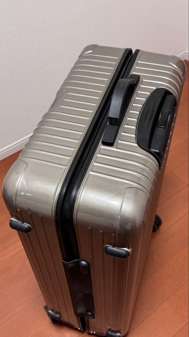 RIMOWA サルサ TSA搭載スーツケース　104リットル