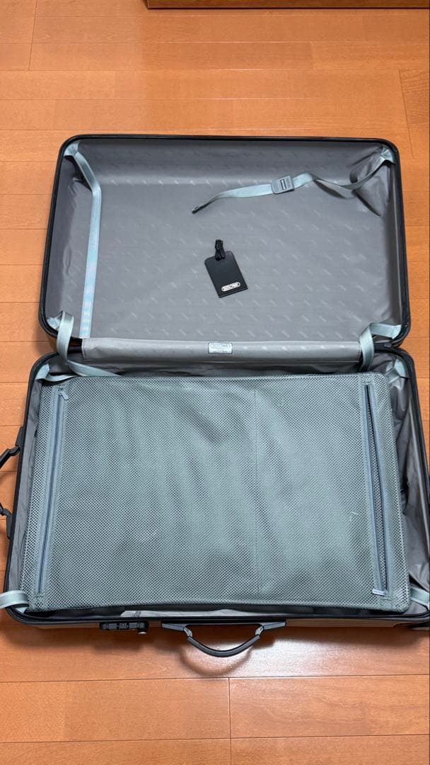 RIMOWA サルサ TSA搭載スーツケース　104リットル