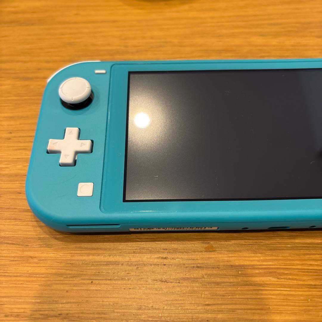 【美品】任天堂　Switch Lite スイッチライト　ターコイズブルー