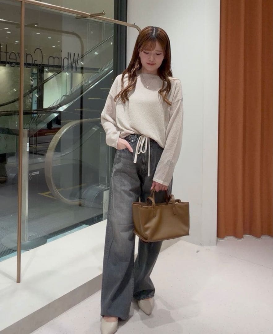うさぎ❣️美品❣️ Whim Gazette【ドロストデニムパンツ】